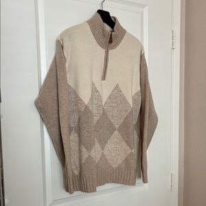 Vintage Saks Fifth Avenue 100% Cashmere Men's Beige Argyle Sweater